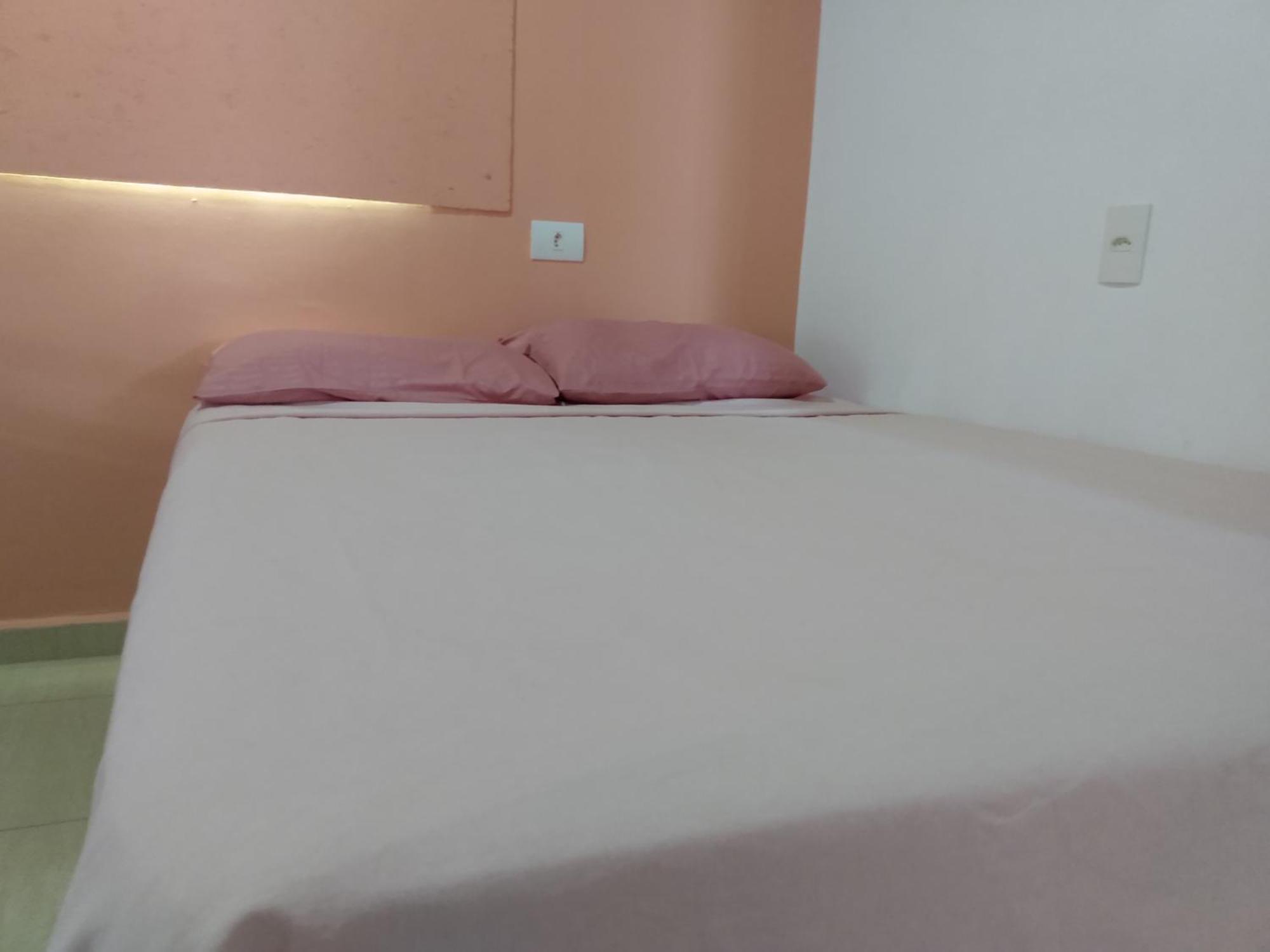 Chale No Condominio Verde Mar Na Praia Da Cocanha Caraguatatuba Kültér fotó